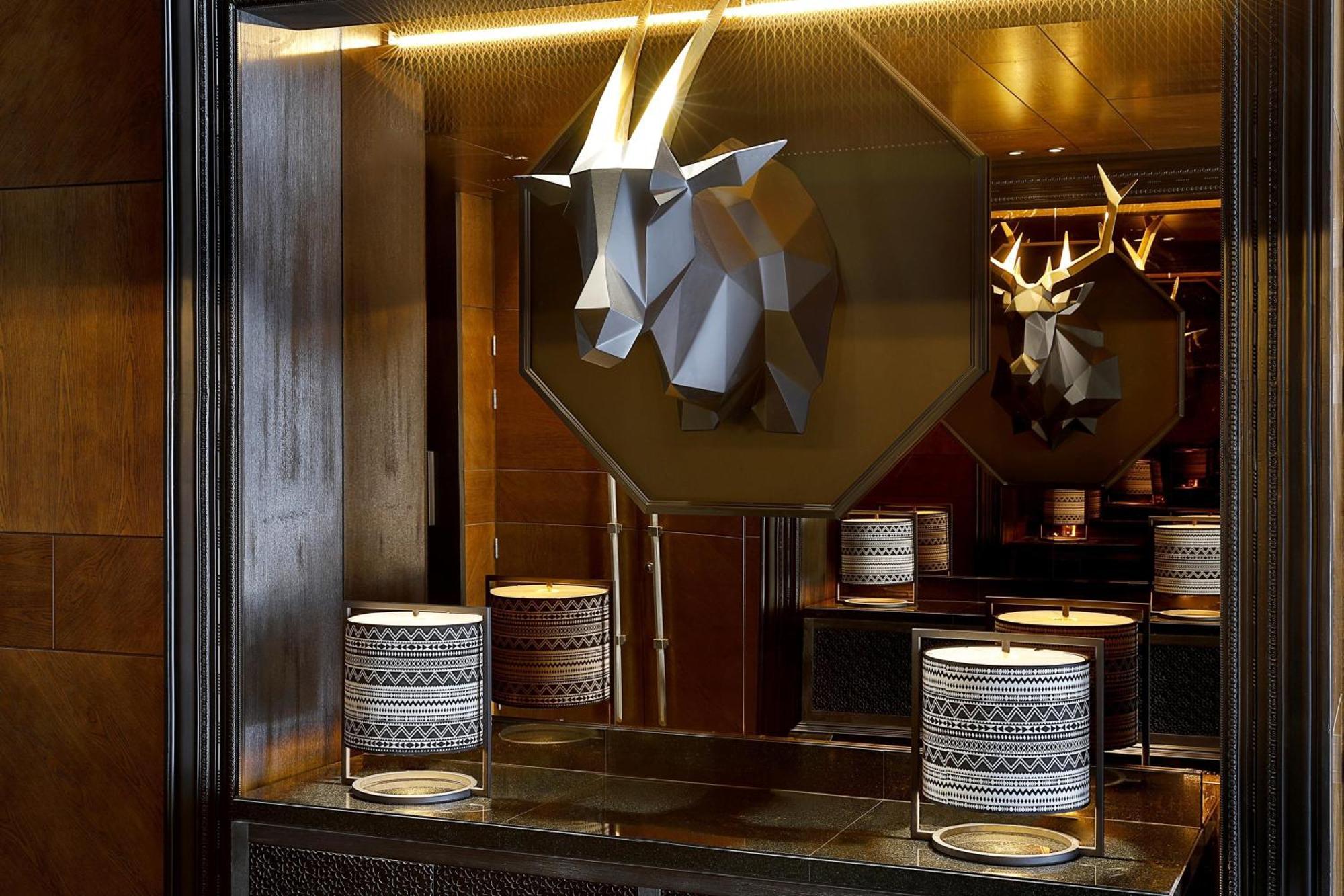 W Hotel 5*